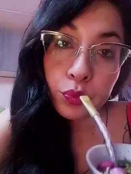 Cam4 Sex Chat of Dulcemorena88