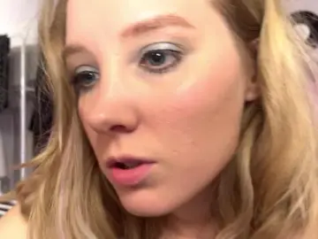 Cam4 Sex Chat of TheaGornall