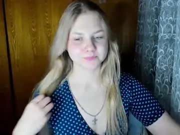 Chaturbate Live Sex Cam of emmafrizea