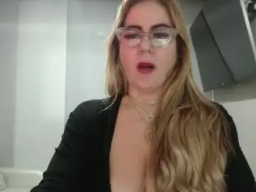 Chaturbate Live Sex of angelinna_12
