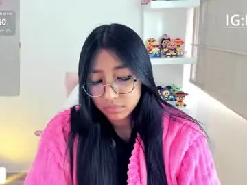 Chaturbate Best live sex cam show of kyy_isa