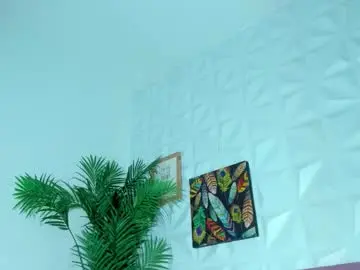 Chaturbate Best live sex cam show of hellen_sky_