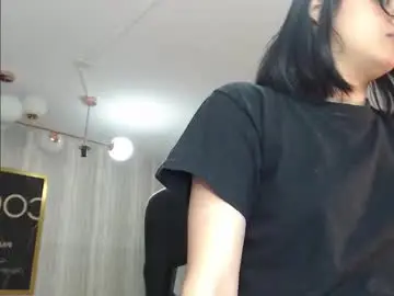 Chaturbate Live Sex of clementine_t
