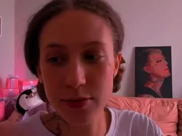 Chaturbate Live Sex of skyewavy