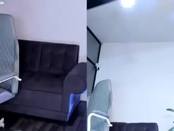 Chaturbate Sex Cam of mia_hotwife