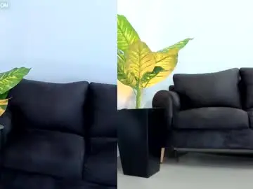Chaturbate Sex Cam of mia_hotwife