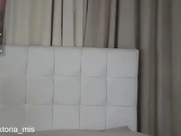 Chaturbate Best live sex cam show of miss_viktoria