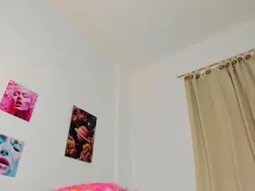 Chaturbate Best live sex cam show of ebony_cute9