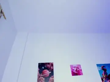 Chaturbate Free Live Porn of ebony_cute9
