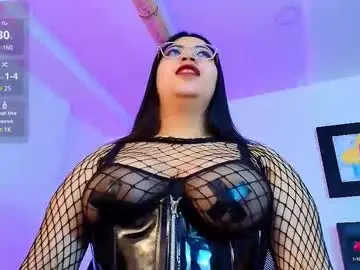 Chaturbate Live Sex Cam of kamilenielcen_
