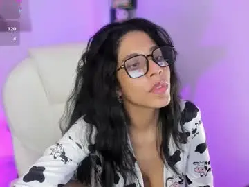 Chaturbate Nude Webcam of thedevil_boobs