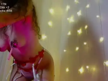 Chaturbate Live Sex Cam of leia_bell