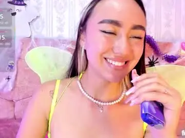 Chaturbate Watch Live Sex Cams of liaa_18