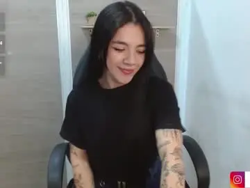 Chaturbate Live Sex Cam of alice_rose5