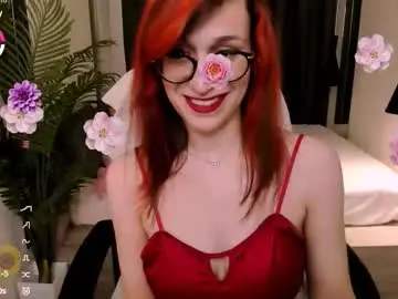 Chaturbate Live Sex Cam of dora_marcelli