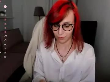 Chaturbate Live Sex Cam of dora_marcelli