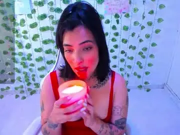 Chaturbate Sex Cam of emma_hilton_