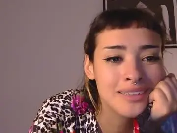 Chaturbate Sex Cam of b_girl99