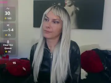 Chaturbate Adult Video Chat of mistressevelyn_