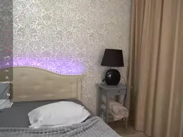Chaturbate Watch Live Sex Cams of crystall_bliss