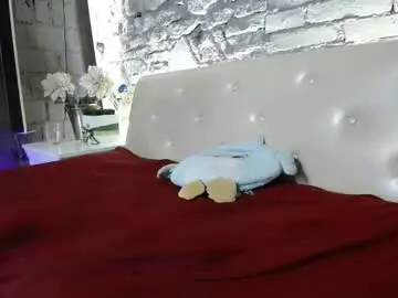 Chaturbate Live Porn of shygurl18hot