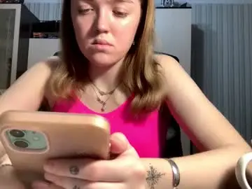 Chaturbate Nude Webcam of mckenziemoitoza
