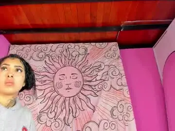 Chaturbate Free Porn Cam of naomi_vallesteros