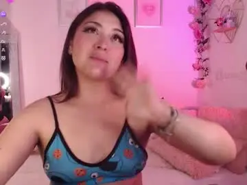 Chaturbate Sex Chat of jinibelle