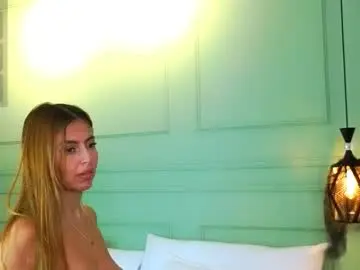 Chaturbate Live Sex Cam of amelia_chillvibes