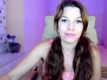 Chaturbate Live Sex Cam of itslunaday
