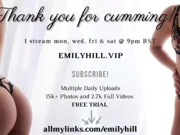 Chaturbate Free Live Porn of littlee33