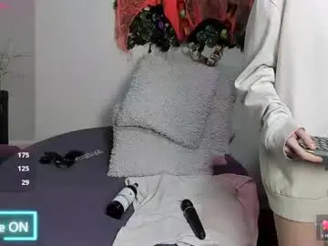 Chaturbate Watch Live Sex Cams of liambrown09