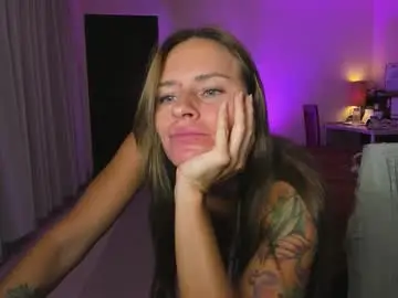 Chaturbate Watch Live Sex Cams of holy_khloe