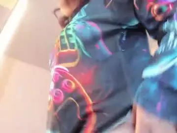 Chaturbate Sex Cam of jhiinny_brownn