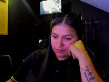 Chaturbate Live Sex of mia_daniela_