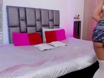 Chaturbate Free Porn Cam of miarobertsmilf