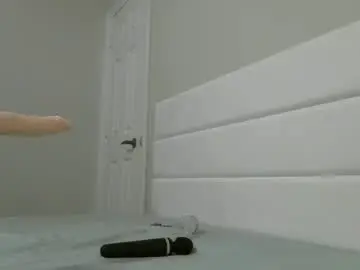 Chaturbate Adult Video Chat of aliii1123
