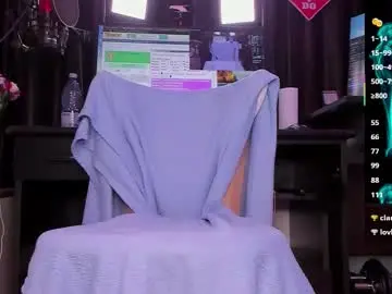 Chaturbate Free Live Porn of raissa_sky26