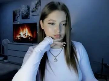 Chaturbate Live Sex Cam of ju_lii