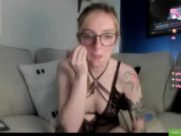 Chaturbate Sex Cam of short_sweetpea