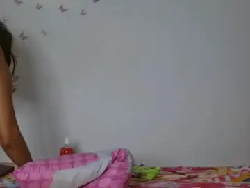 Chaturbate Live Sex Cam of smallflorecita