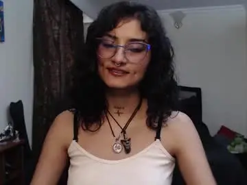 Chaturbate Adult Webcams of lili_clan