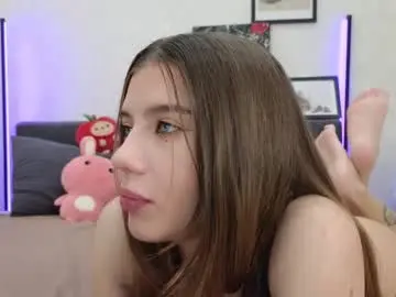 Chaturbate Live Sex Cam of jenie_fire