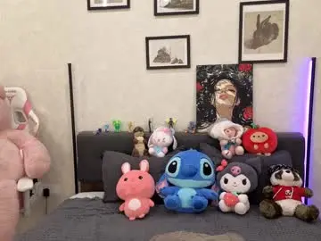 Chaturbate Live Sex Cam of jenie_fire