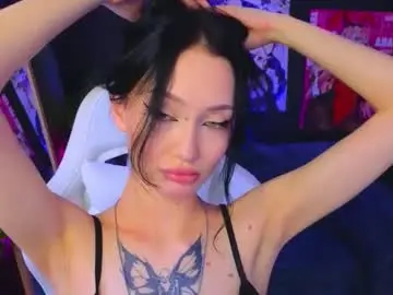 Chaturbate Free Live Porn of holly_berryy_