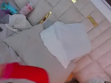 Chaturbate Free Porn Cam of halie728