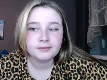 Chaturbate Watch Live Sex Cams of light_lunaa