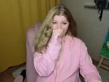 Chaturbate Live Sex of bratz_chloe_