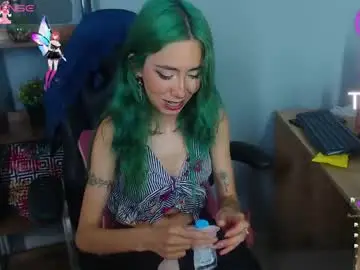 Chaturbate Nude Webcam of erika_stevens
