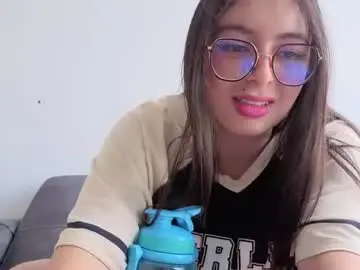 Chaturbate Adult Webcams of miakimky
